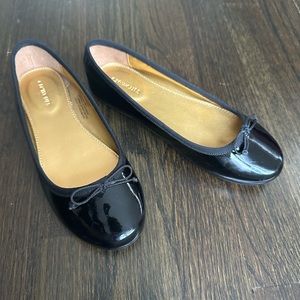 Jcrew girls black patent leather ballet flat size 1